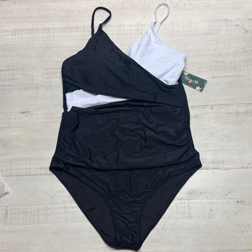 Blooming Jelly Sexy Tummy Control Bathing Suit Cute Color Block cut out Swimwear
